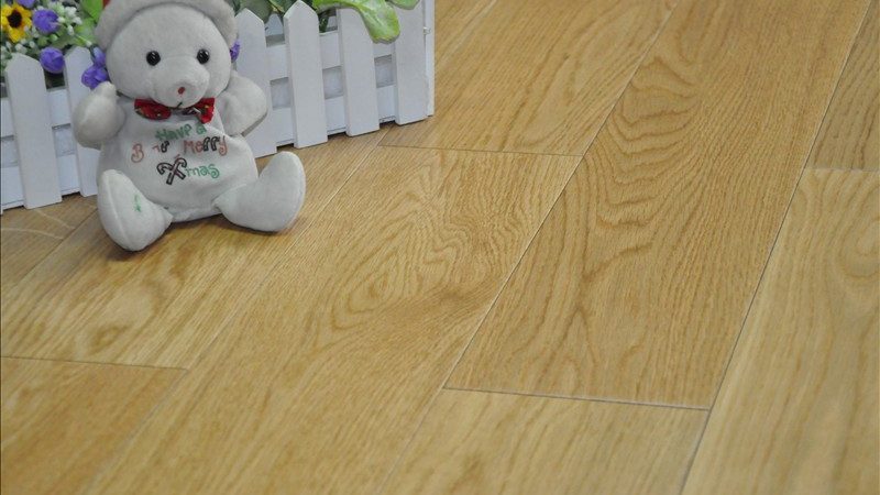 强化复合地板复合层材质分类解析